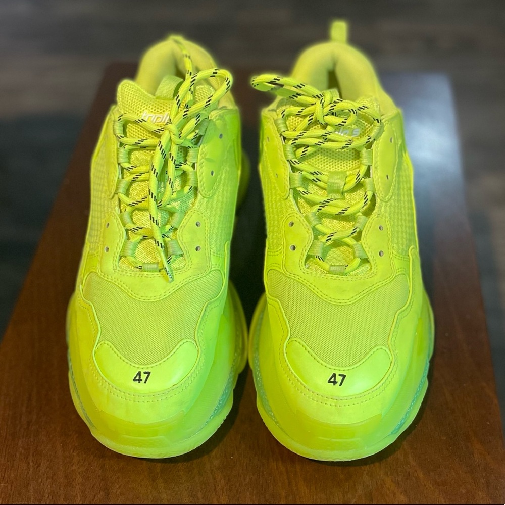 Balenciaga triple S sneakers *authentic*